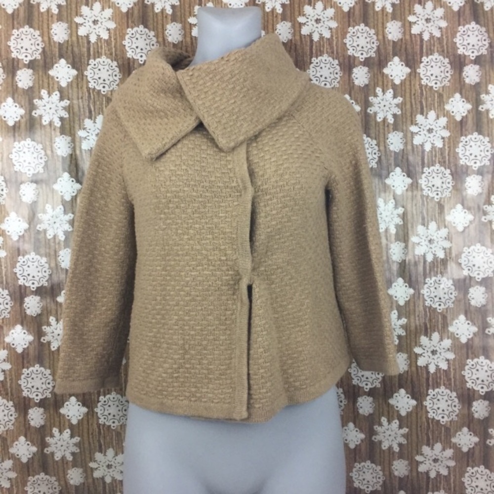 Knit 3/4 sweater